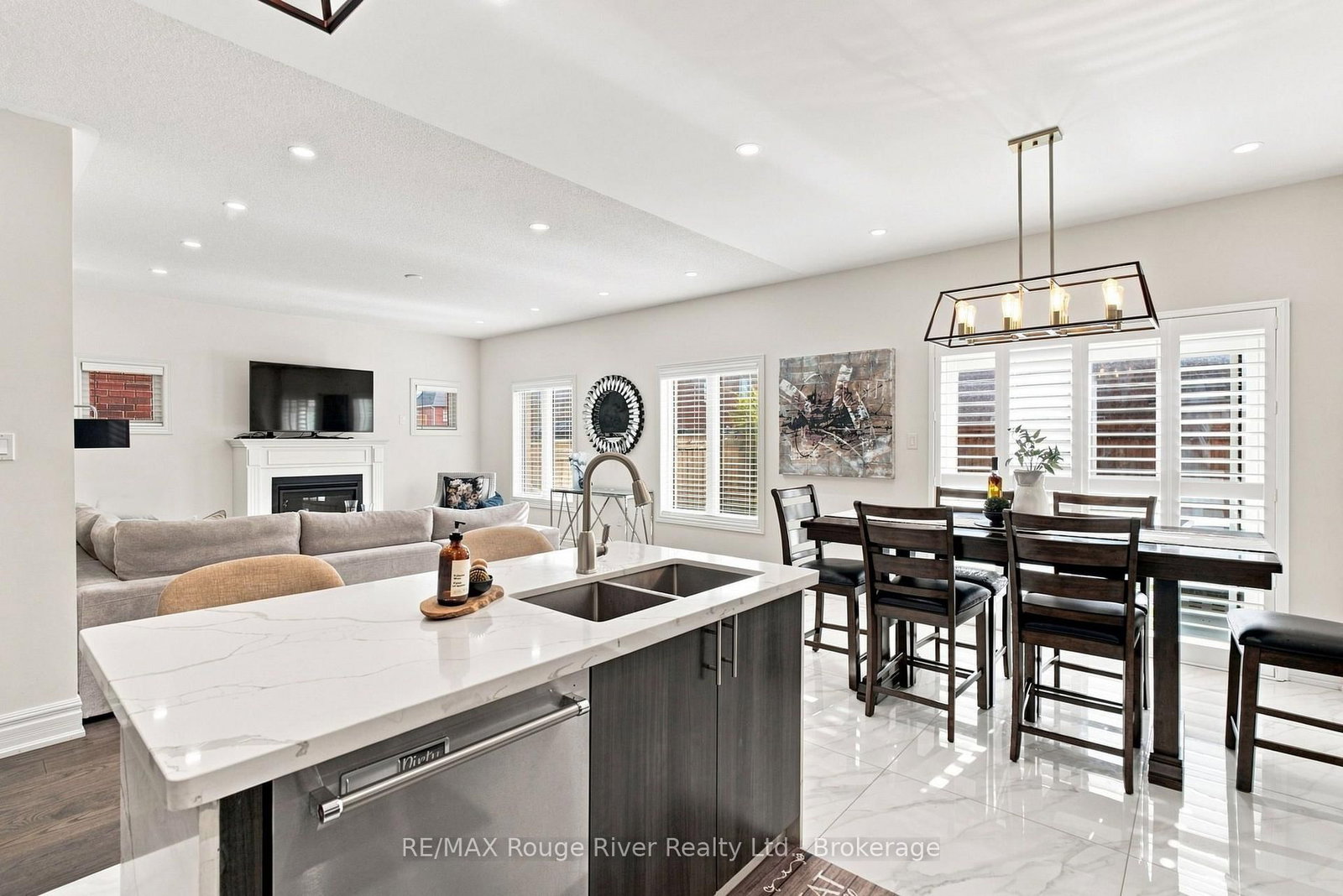 1808 Douglas Langtree Drive • Oshawa, ON photo 13