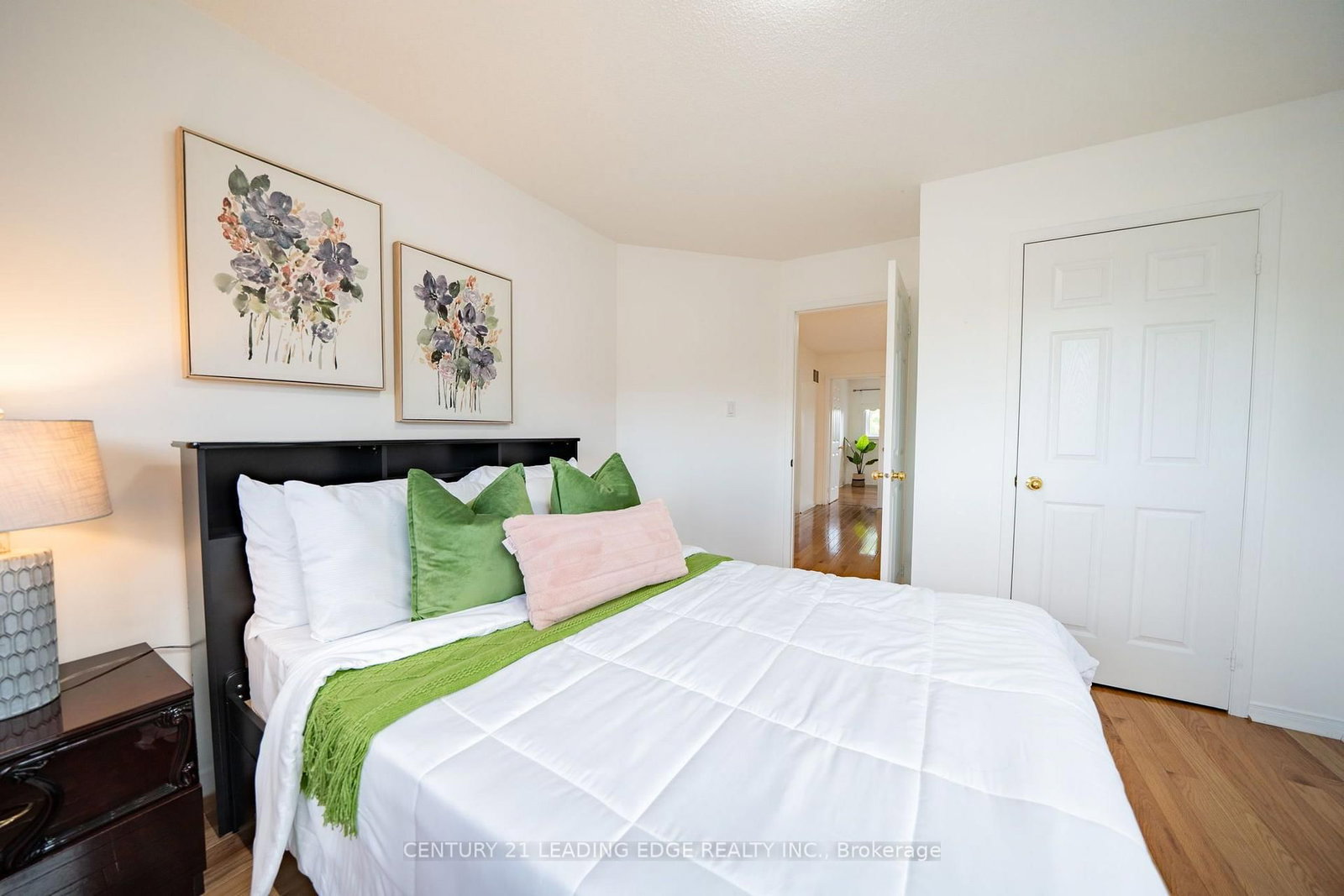 1595 Deerhurst Court • Pickering, ON photo 24