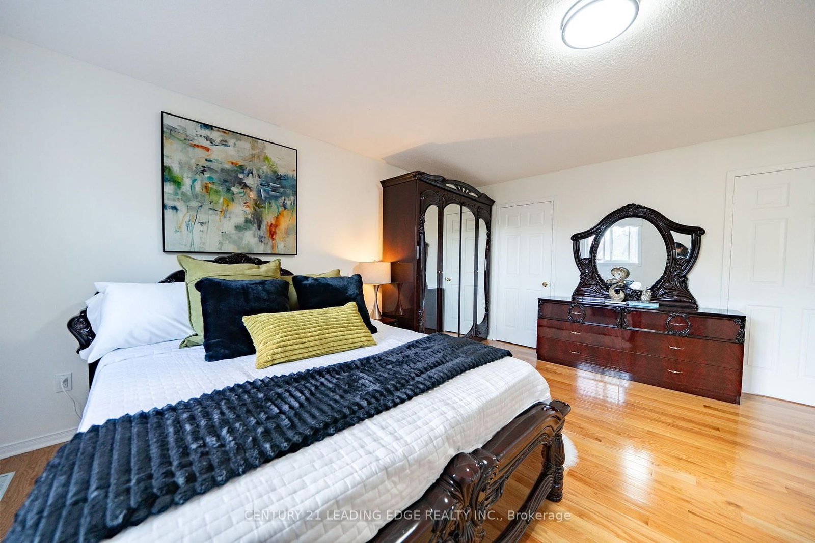 1595 Deerhurst Court • Pickering, ON photo 27