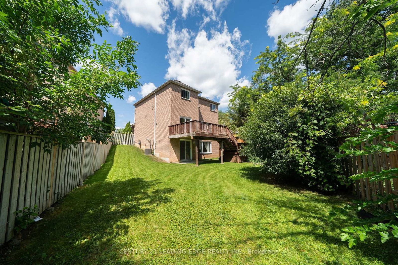 1595 Deerhurst Court • Pickering, ON photo 44