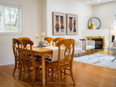 1595 Deerhurst Court • Pickering, ON photo 9