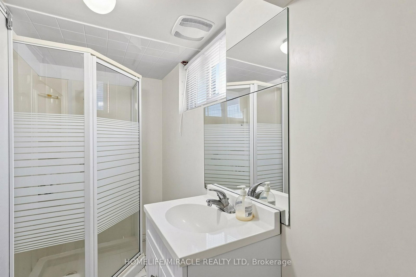 470 Midland Avenue • Toronto, ON photo 36