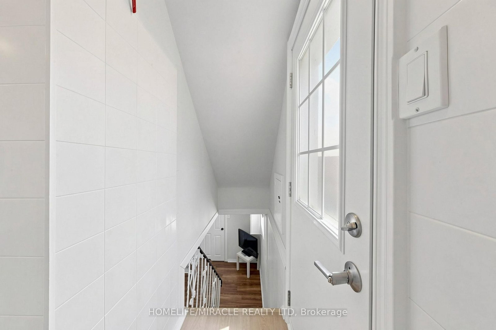 470 Midland Avenue • Toronto, ON photo 38