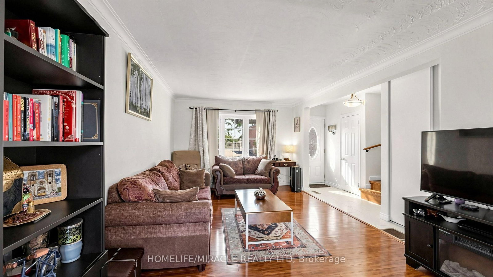 Listing Image 7