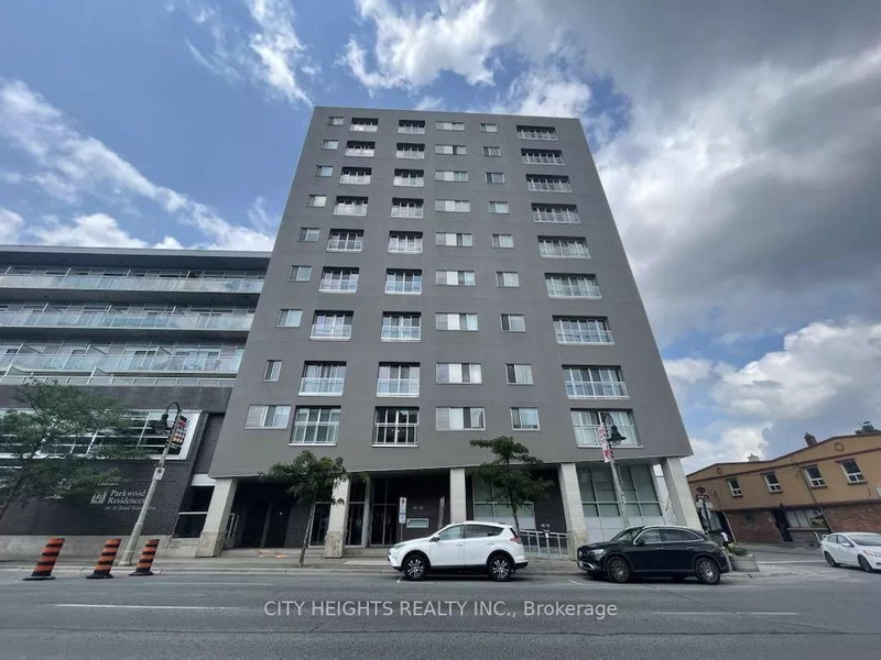 702 - 44 Bond Street W