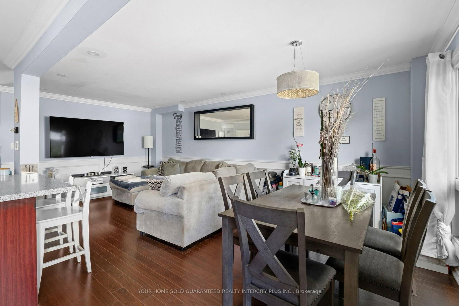 531 Dorchester Drive • Oshawa, ON photo 16