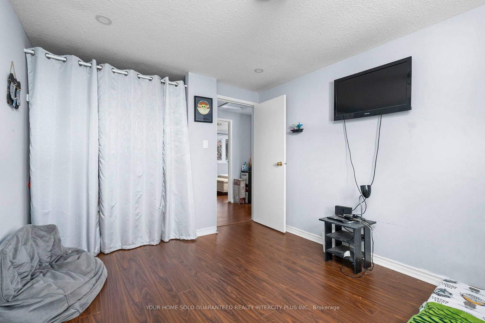 531 Dorchester Drive • Oshawa, ON photo 24
