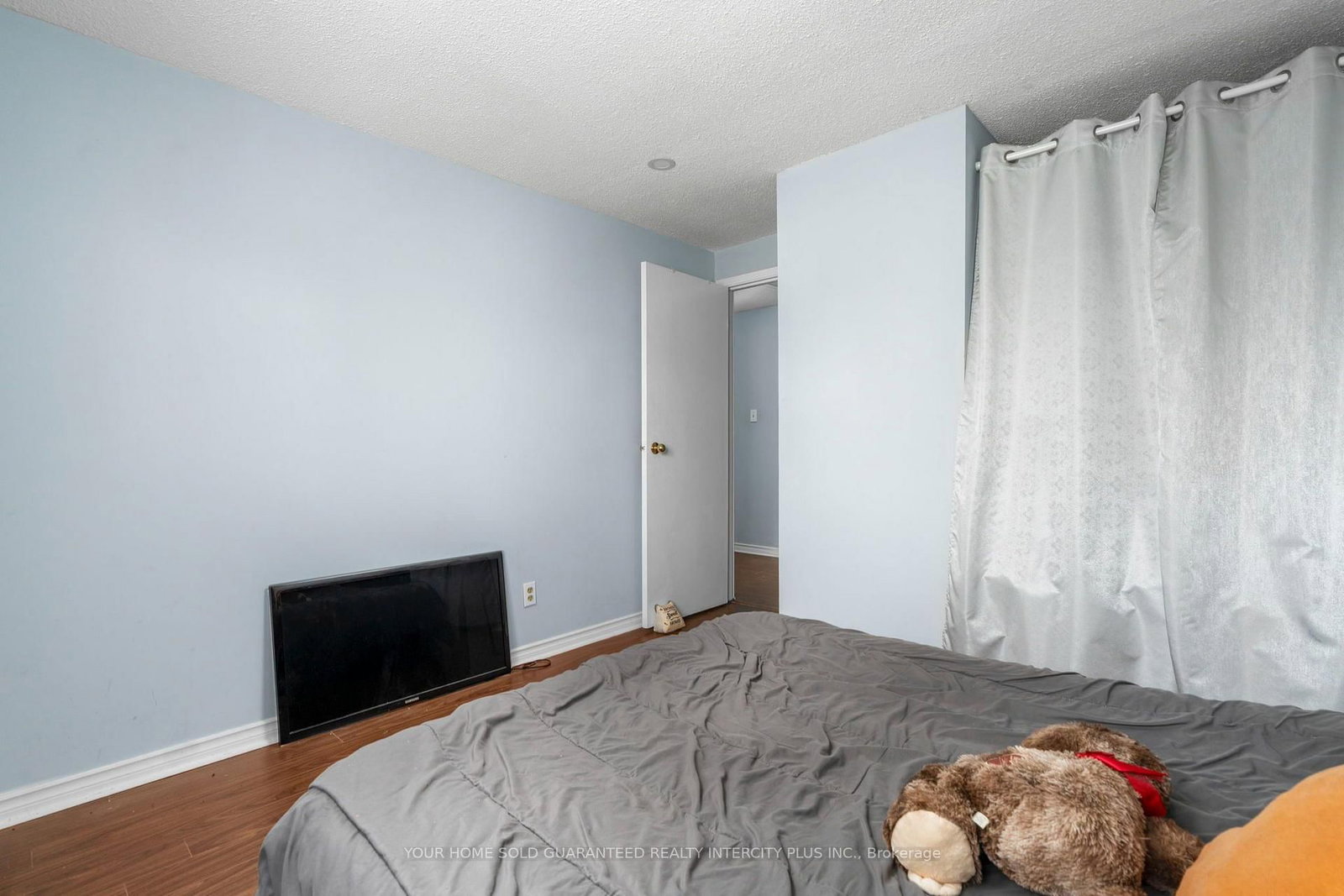 531 Dorchester Drive • Oshawa, ON photo 25