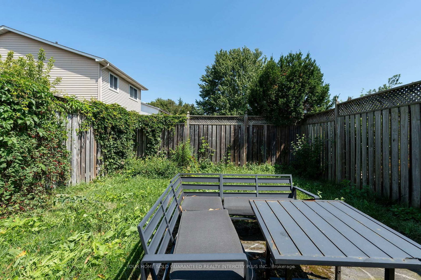 531 Dorchester Drive • Oshawa, ON photo 39