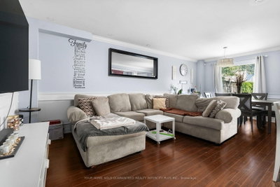 531 Dorchester Drive • Oshawa, ON photo 9