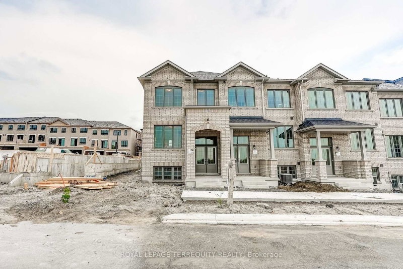 1218 Elizabeth Mackenzie Trail