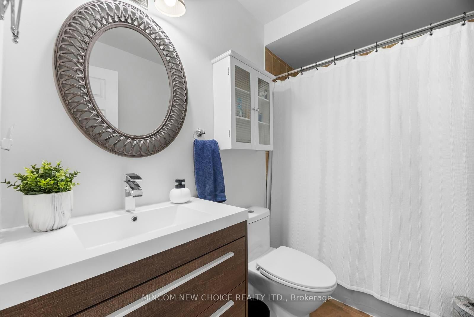 22 Oakins Lane • Ajax, ON photo 19