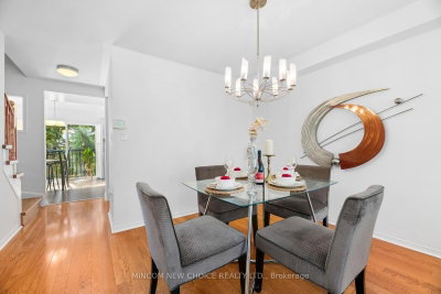 22 Oakins Lane • Ajax, ON photo 6