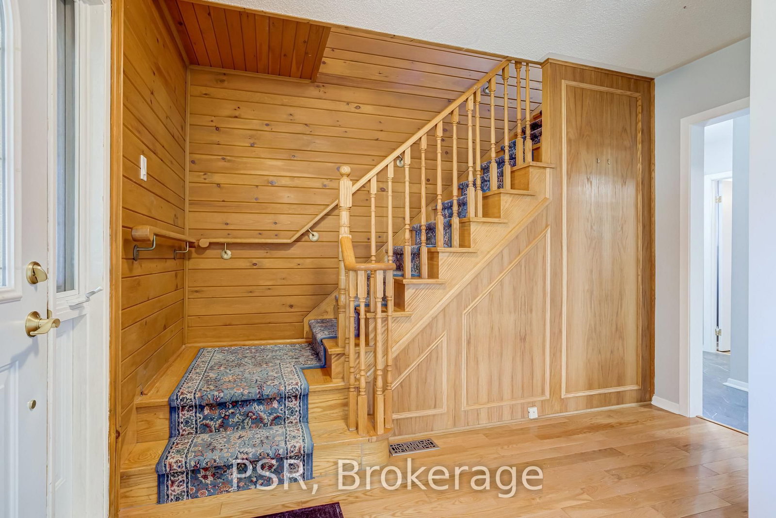 375 Inverness Drive • Oshawa, ON photo 14