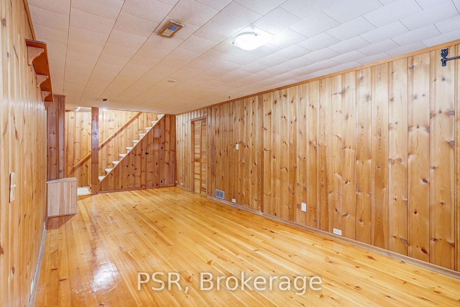 375 Inverness Drive • Oshawa, ON photo 33