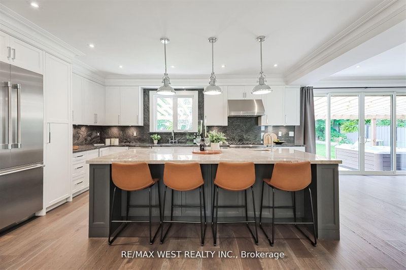 18 Windy Ridge Drive