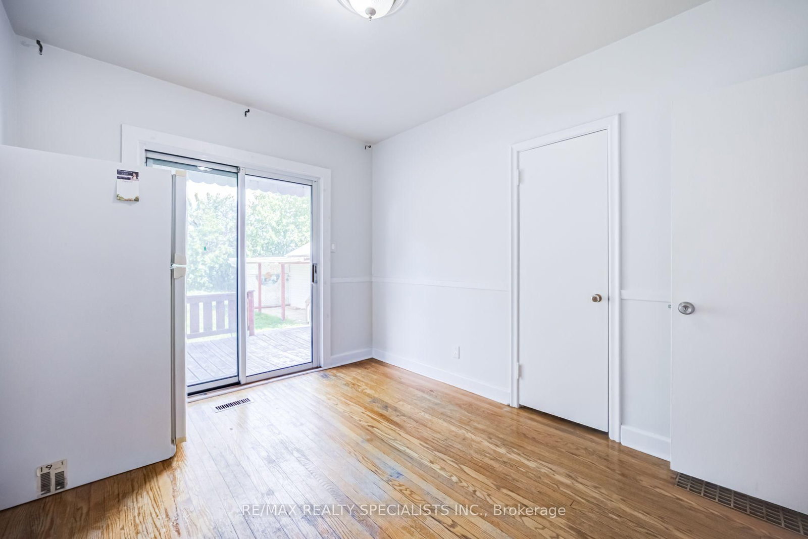 47 Singleton Road • Toronto, ON photo 16