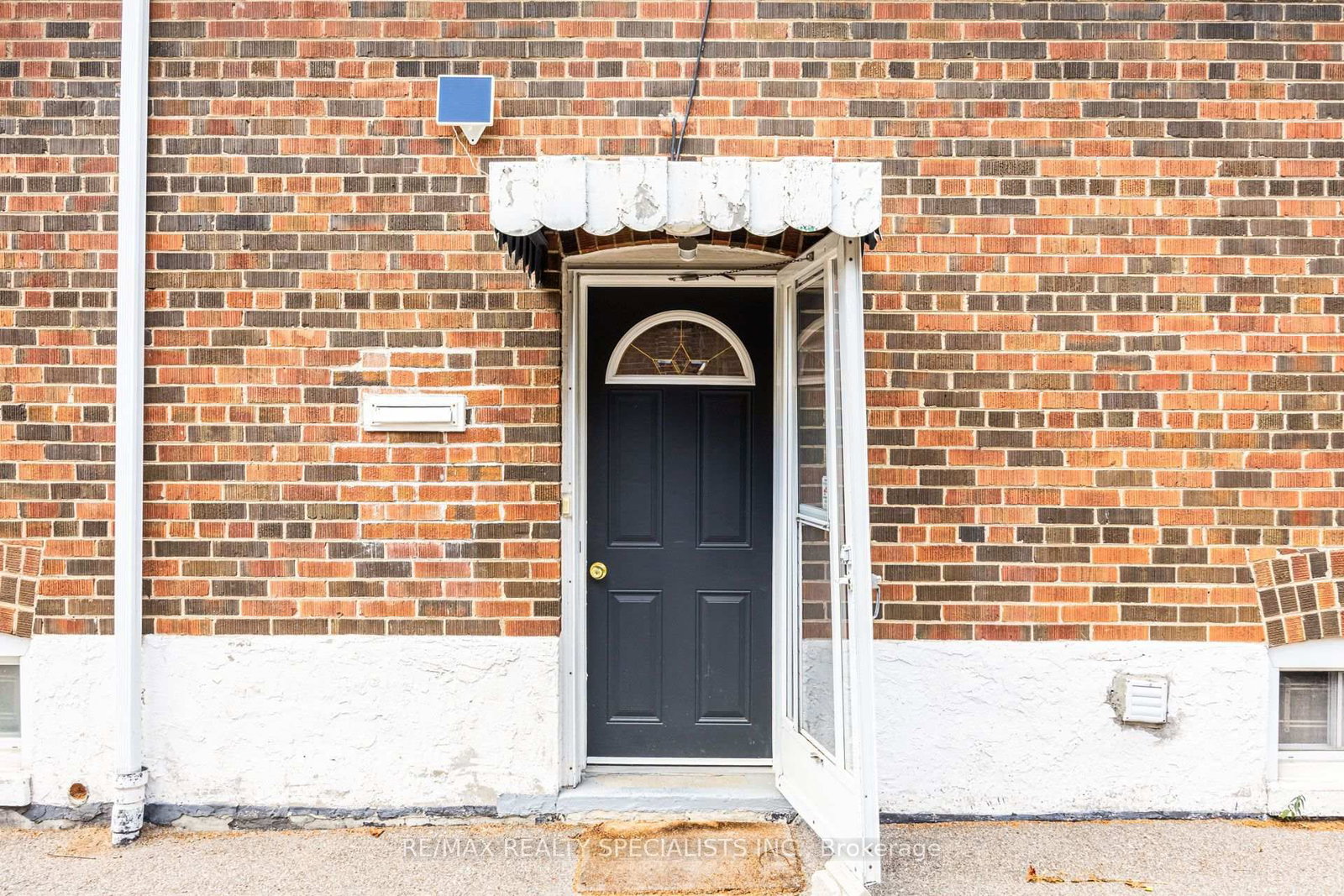 47 Singleton Road • Toronto, ON photo 42