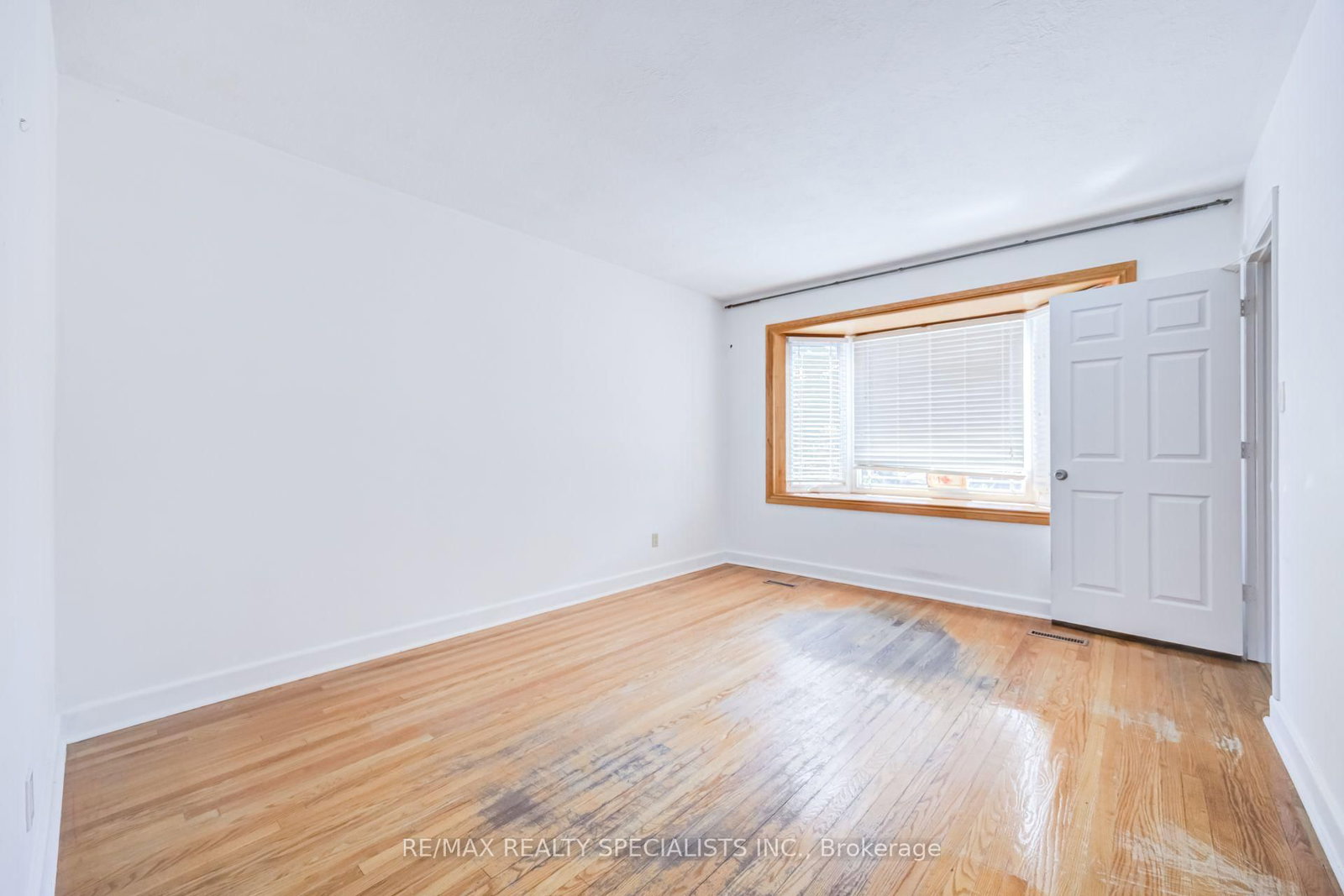 47 Singleton Road • Toronto, ON photo 9