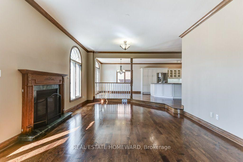 807 Primrose Court • Pickering, ON photo 18