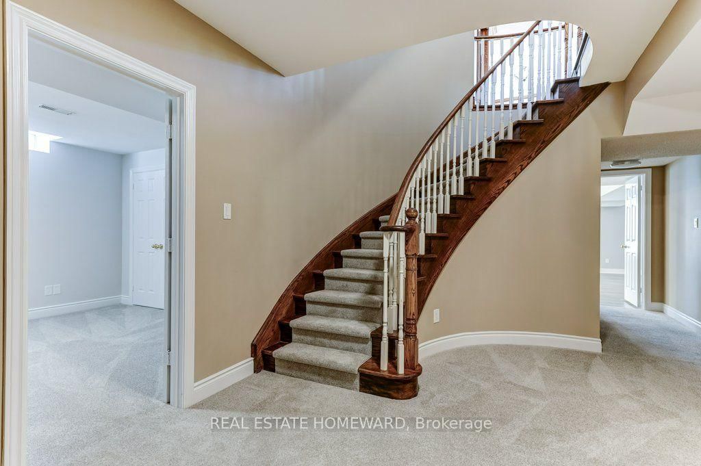 807 Primrose Court • Pickering, ON photo 38