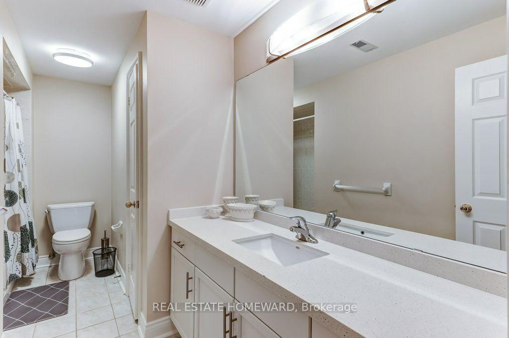 807 Primrose Court • Pickering, ON photo 40