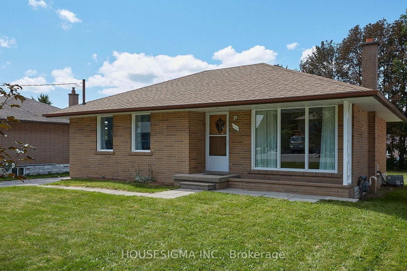 212 Hallett Avenue
