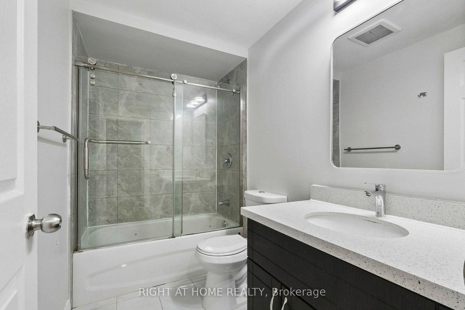 29 Cheatham Place • Toronto, ON photo 21