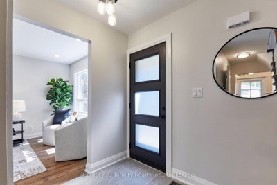 113 Daniels Crescent • Ajax, ON photo 5
