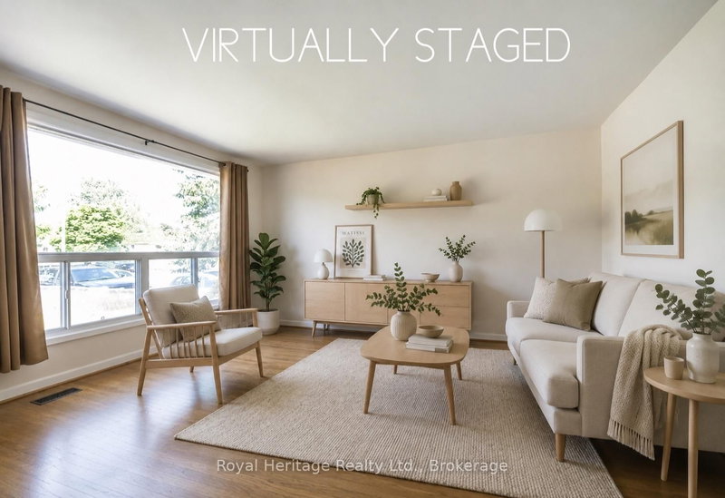 42 Thorncroft Crescent