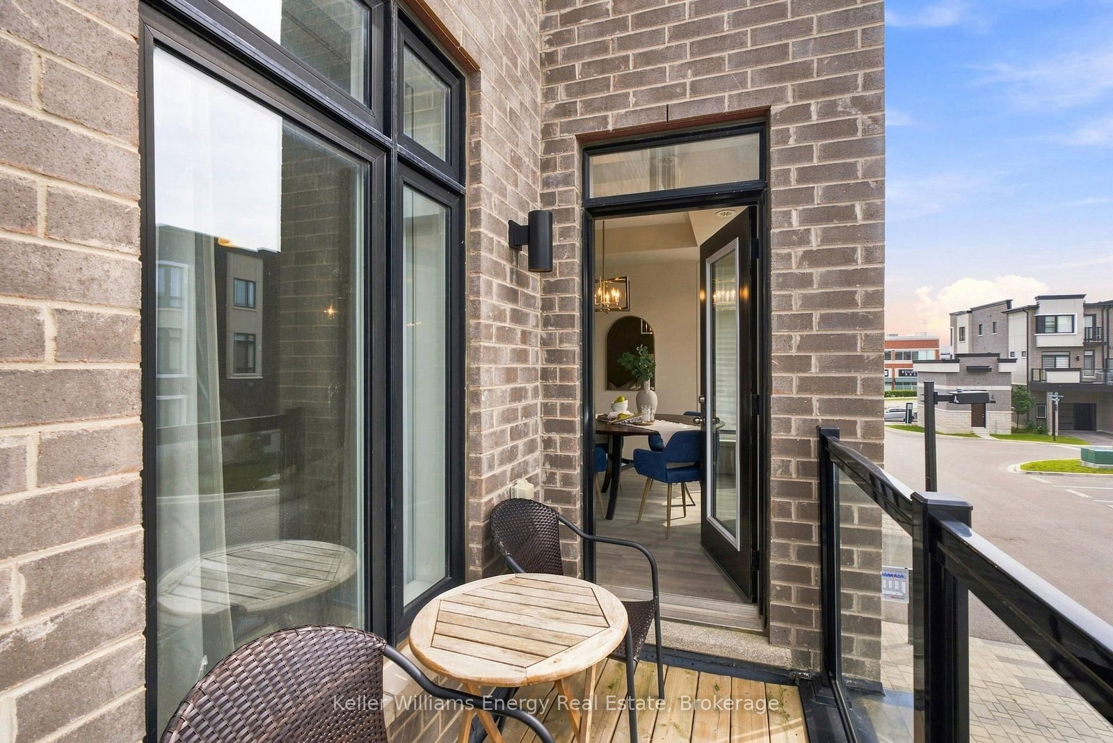 2550 Castlegate Crossing • #204 • Pickering, ON photo 23