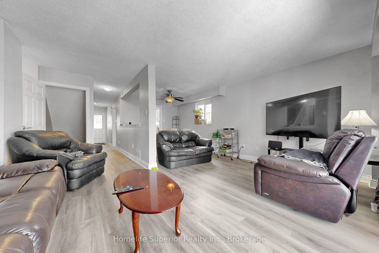 641 Merlin Court • Oshawa, ON photo 16