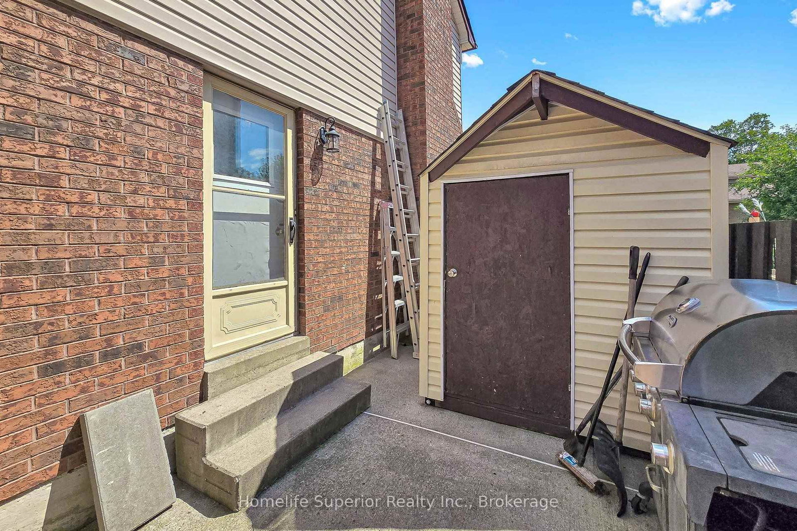 641 Merlin Court • Oshawa, ON photo 33