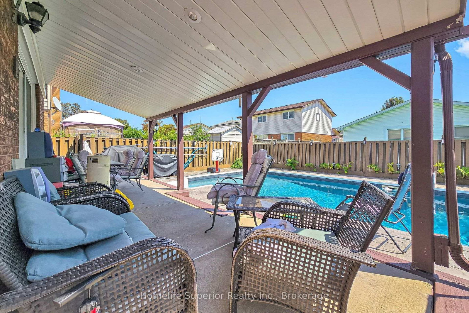 641 Merlin Court • Oshawa, ON photo 35