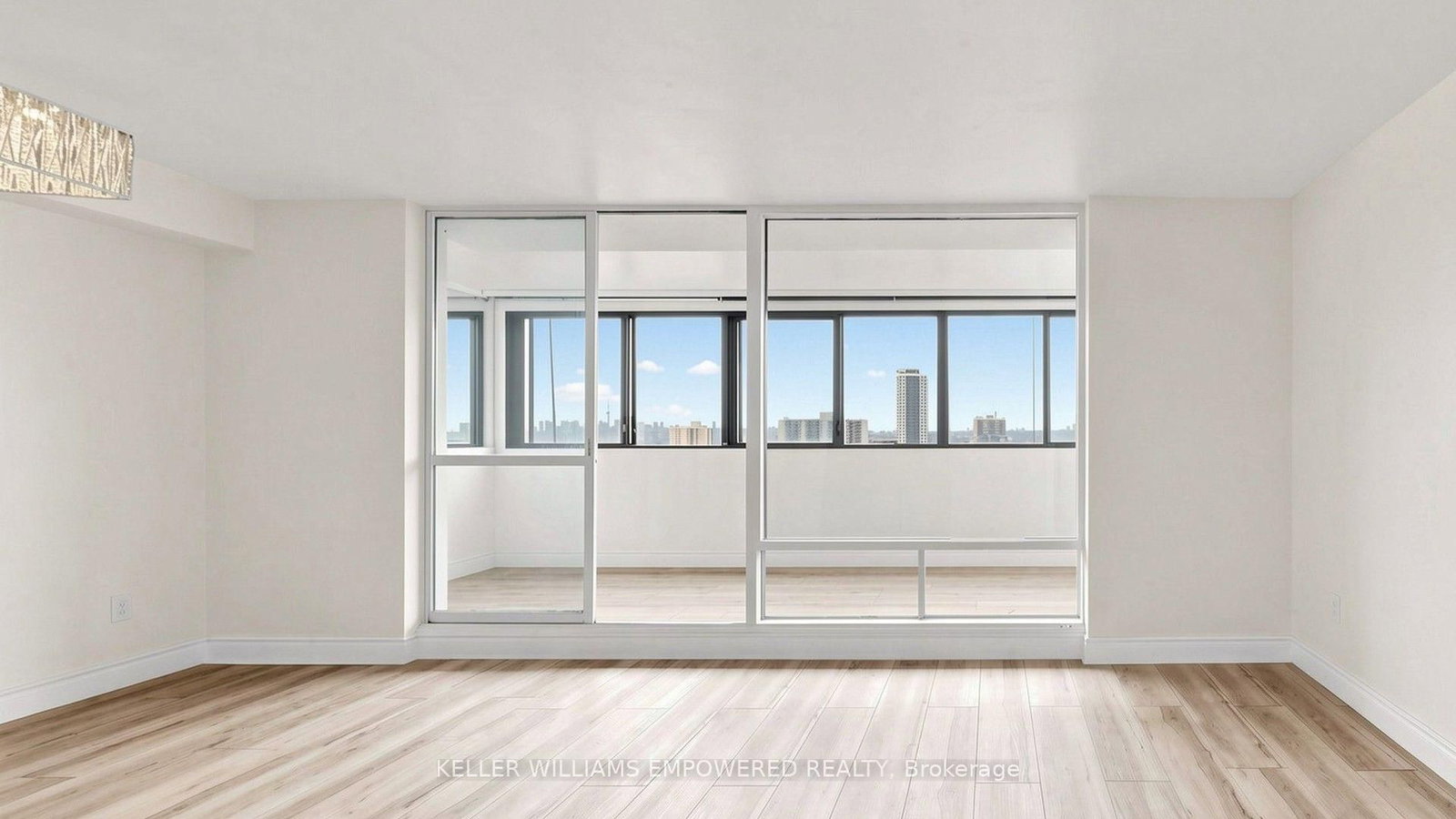 1 Massey Square • #2312 • Toronto, ON photo 9