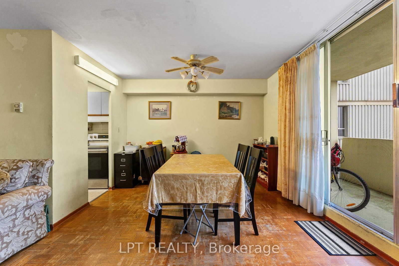 5 Massey Square • #2811 • Toronto, ON photo 14