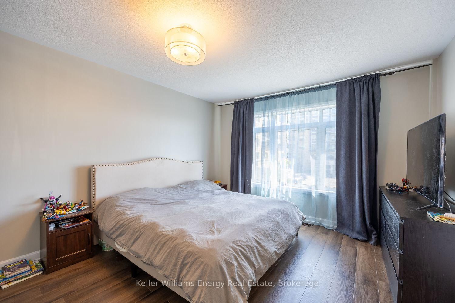 72 Longshore Way, Whitby, view 8