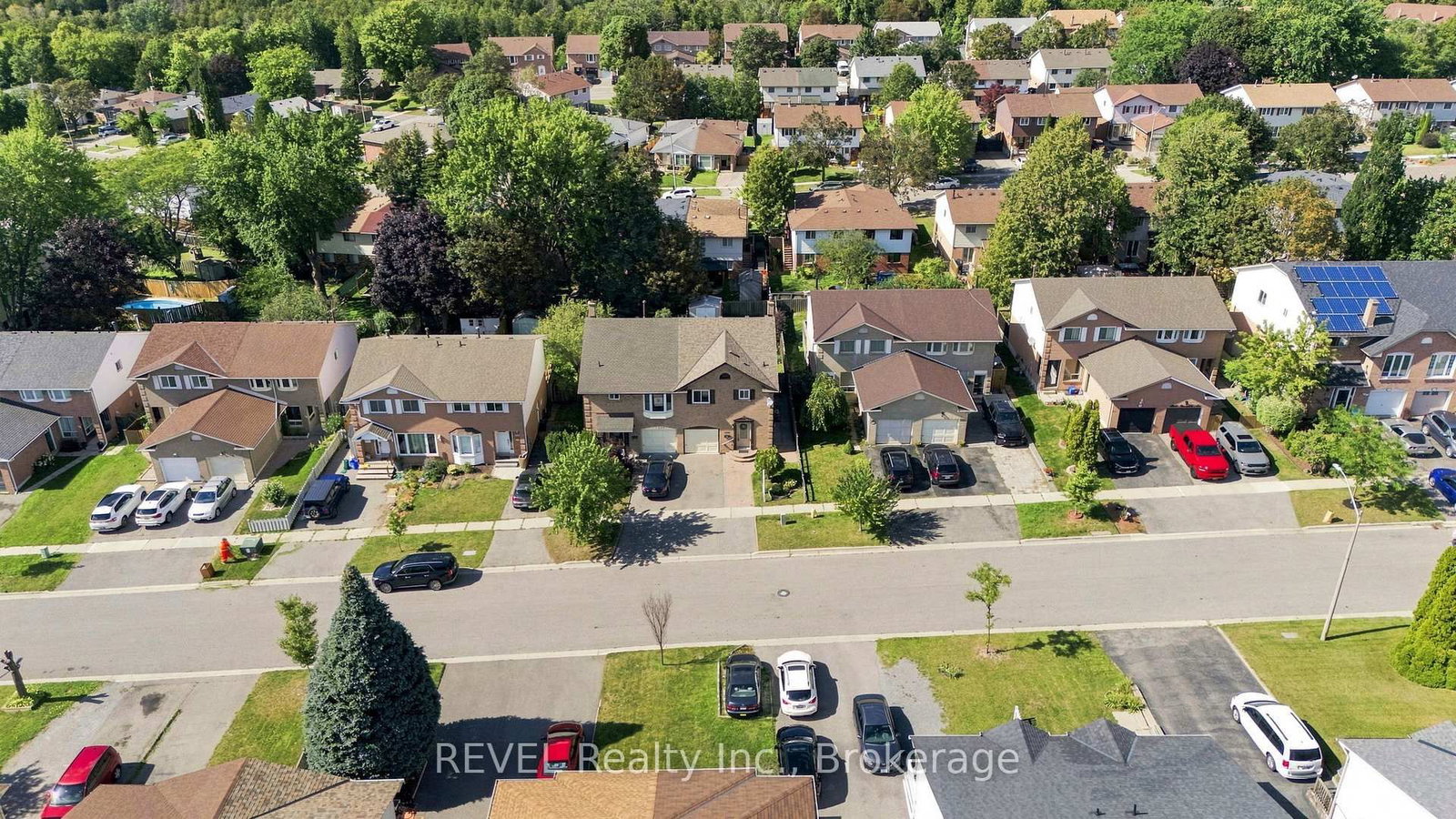 1298 Pinehurst Avenue • Oshawa, ON photo 28