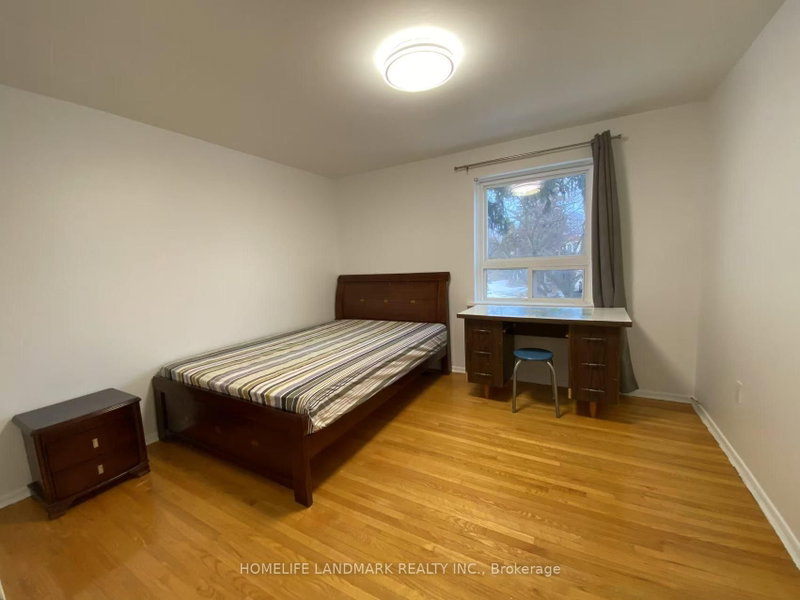B2 - 43 Wakefield Crescent