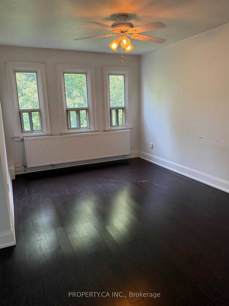 32 - 849 Broadview Avenue E