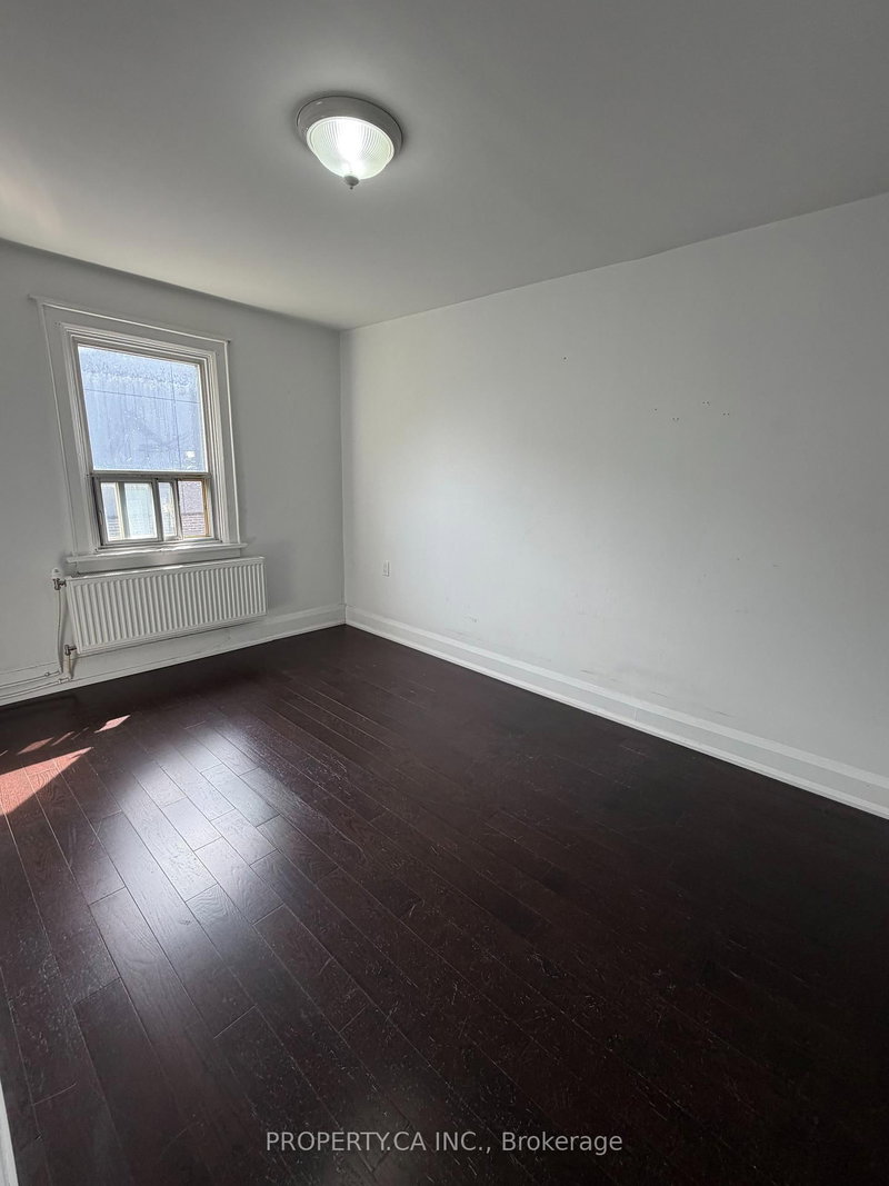 32 - 849 Broadview Avenue E