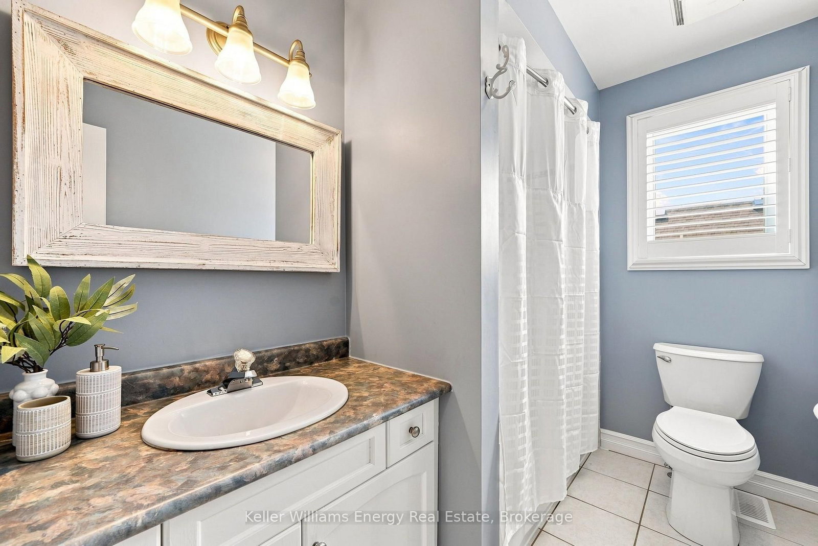 442 Meadow Street • Oshawa, ON photo 26