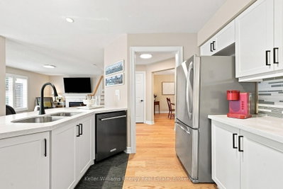 442 Meadow Street • Oshawa, ON photo 7