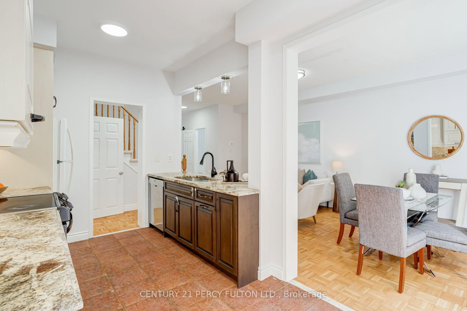 366 Strouds Lane • Pickering, ON photo 18