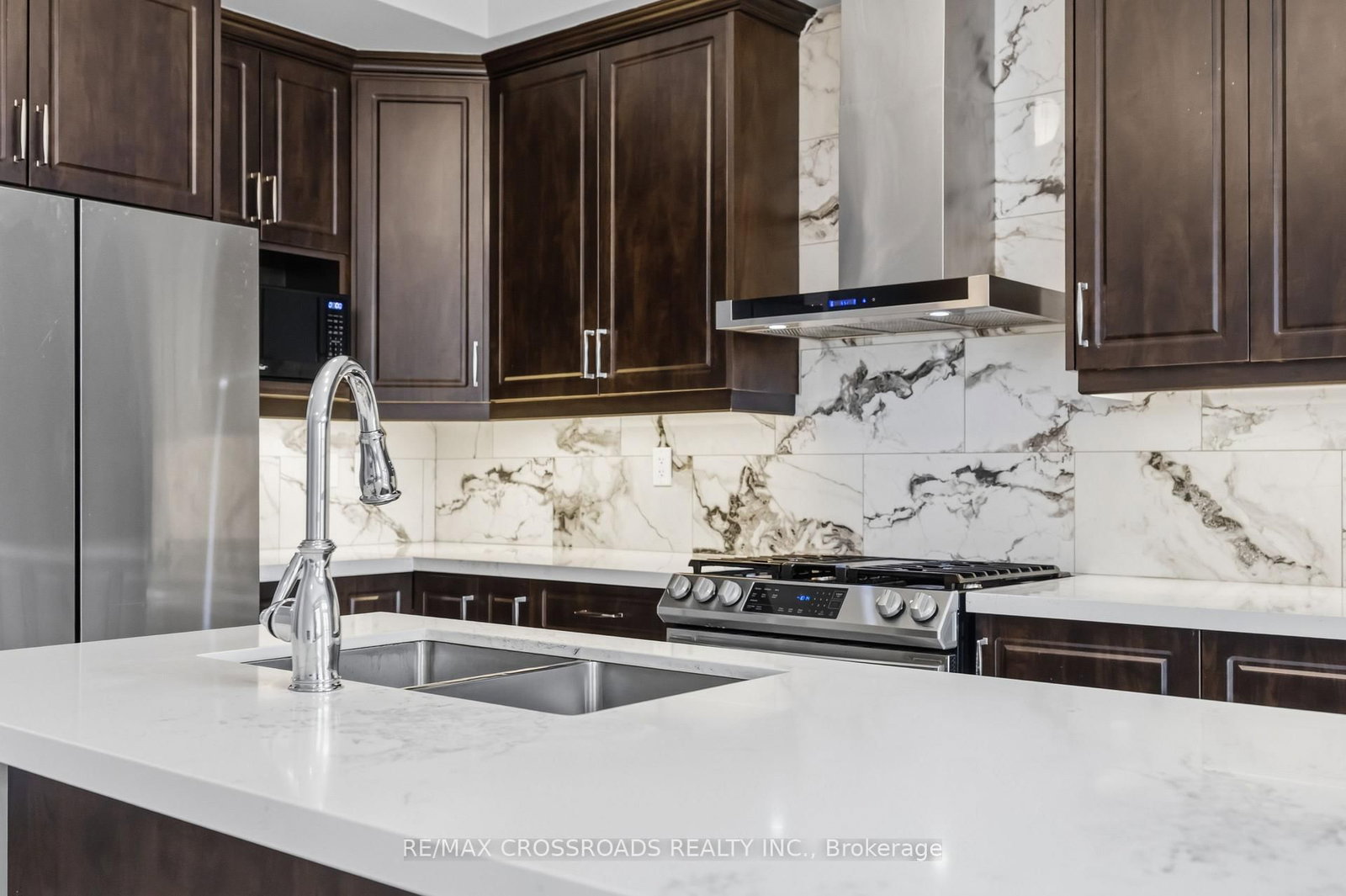 1257 Aquarius Trail • Pickering, ON photo 12