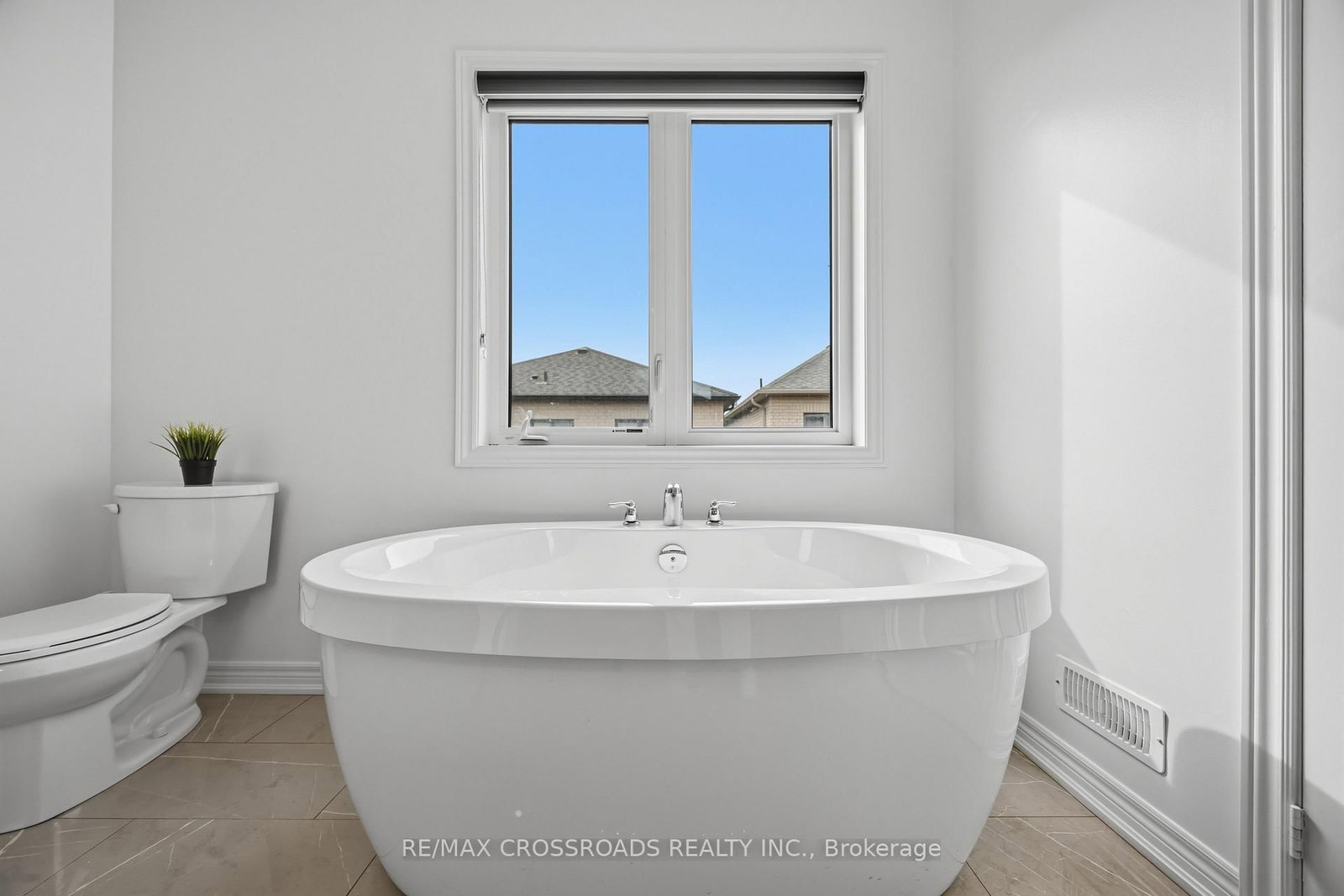 1257 Aquarius Trail • Pickering, ON photo 21