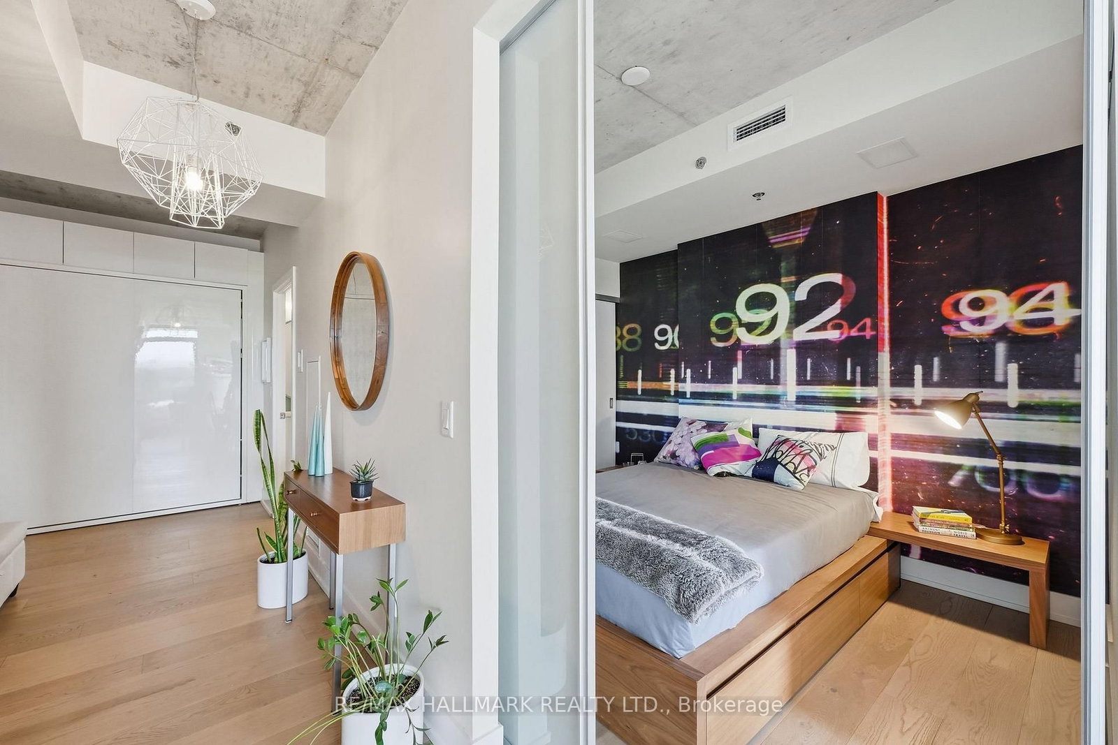 630 Queen Street E • #602 • Toronto, ON photo 14