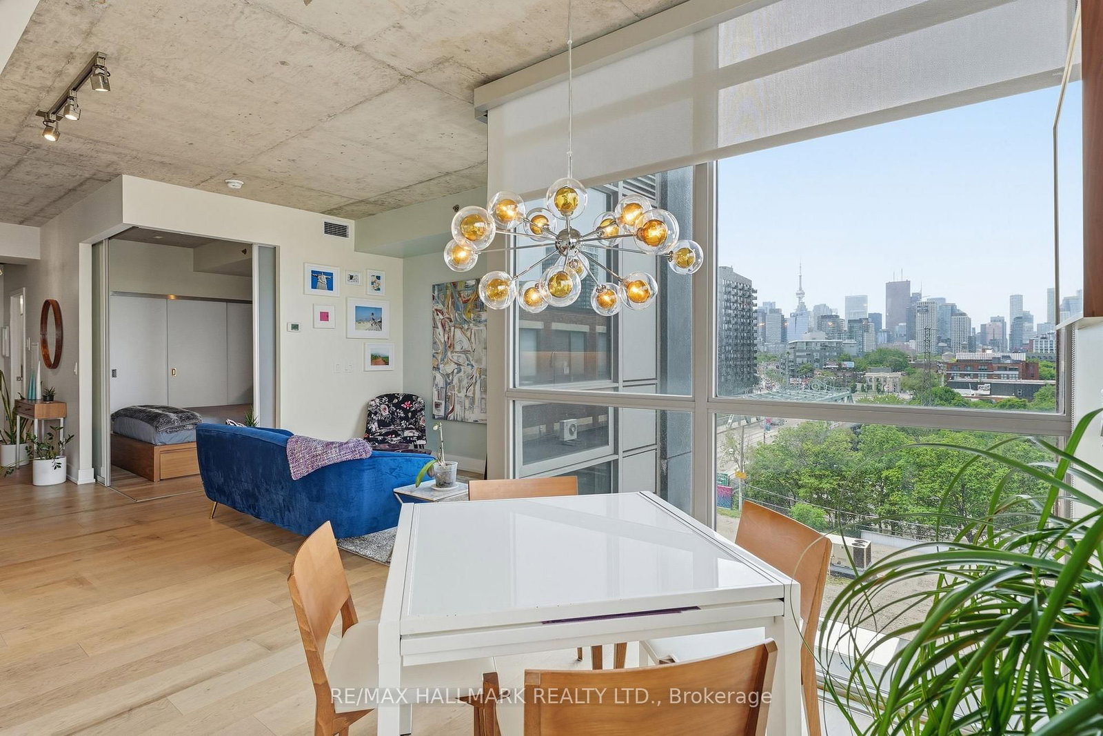630 Queen Street E • #602 • Toronto, ON photo 2