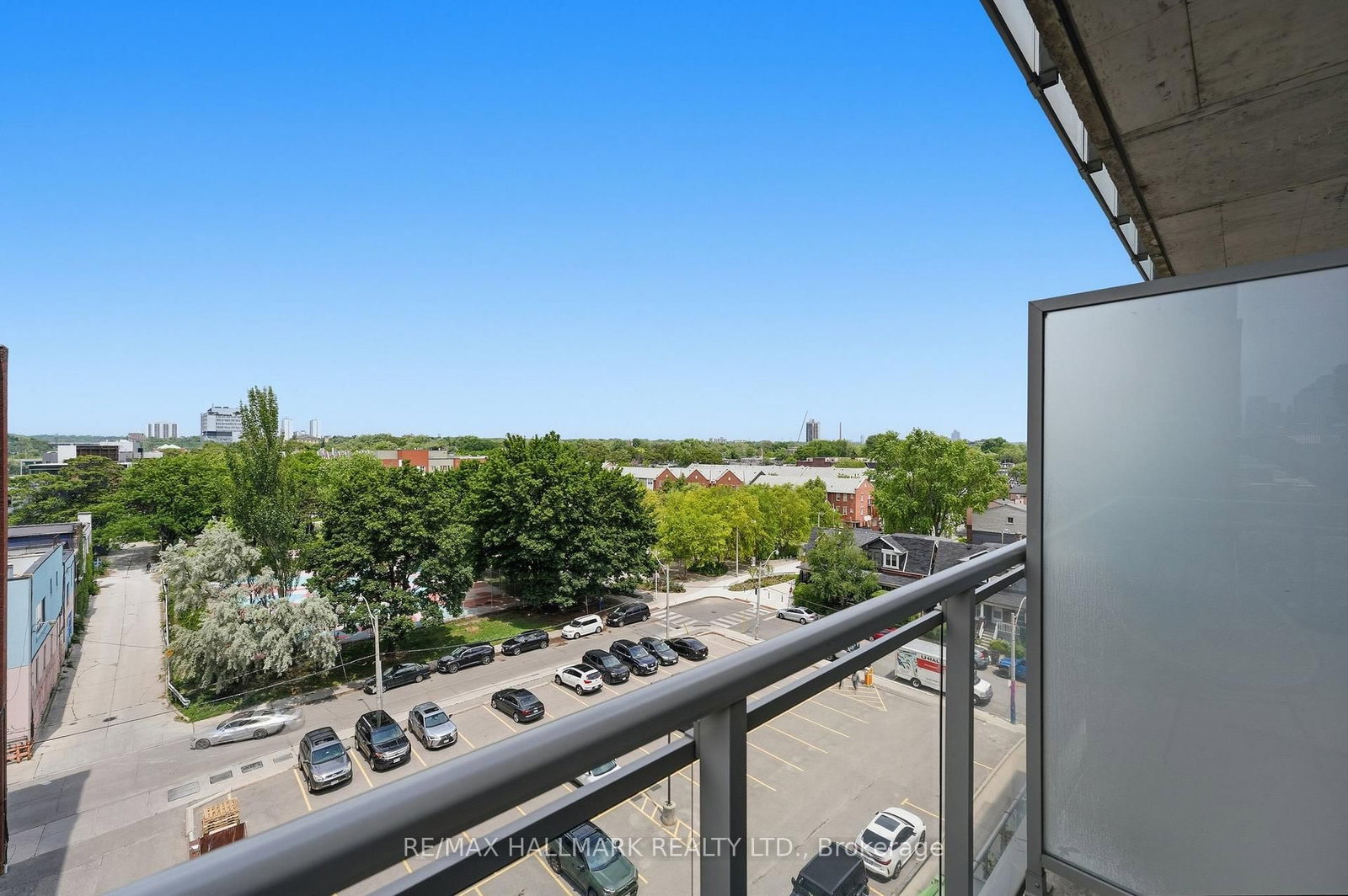 630 Queen Street E • #602 • Toronto, ON photo 21