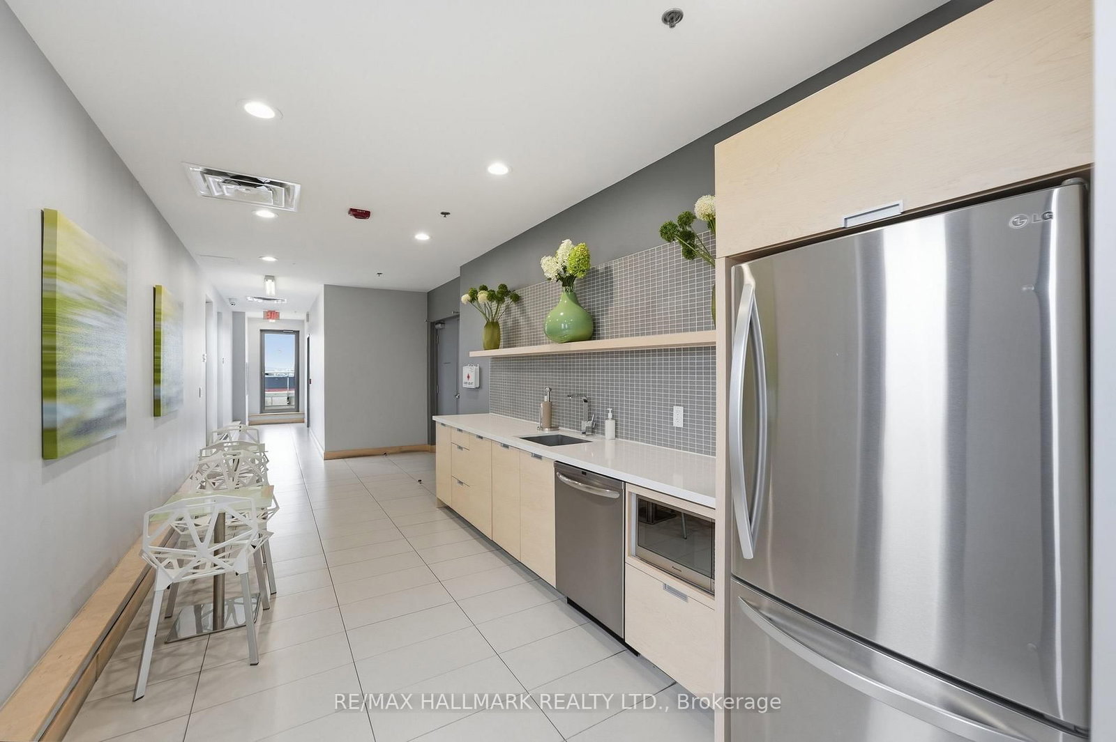 630 Queen Street E • #602 • Toronto, ON photo 23